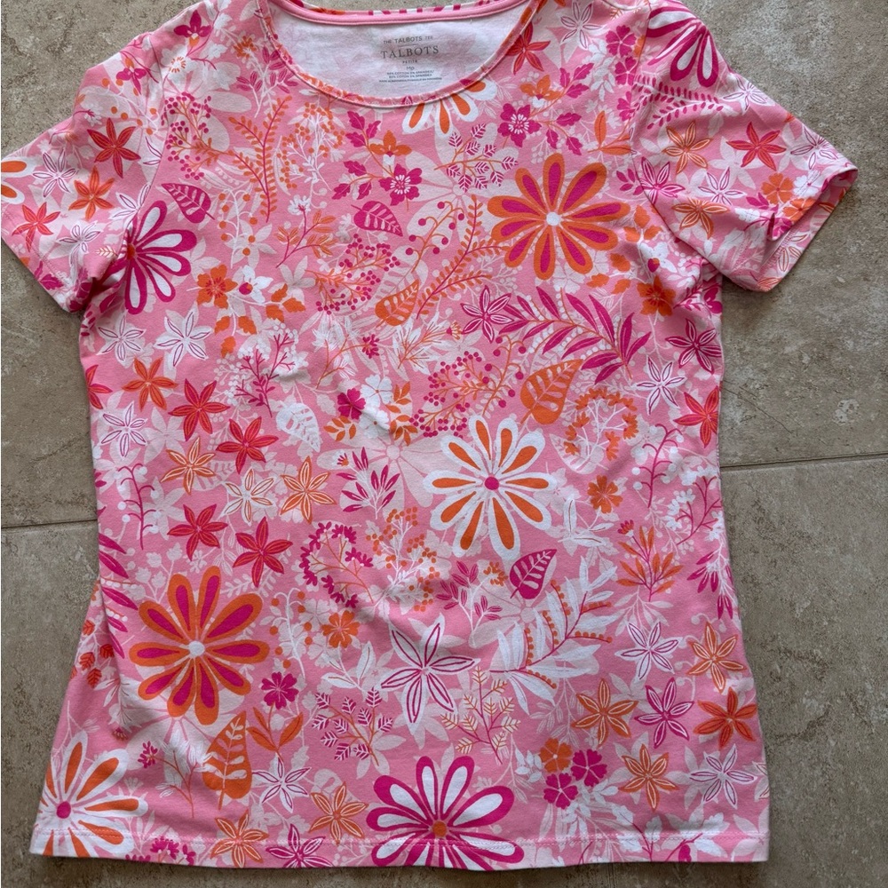 Talbots mp top 95 cotton 5 span.excellent never worn smoke free new without tags